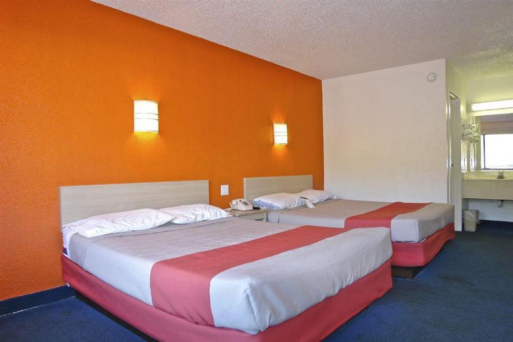 Motel 6 Little Rock North 노스 리틀록 객실 사진